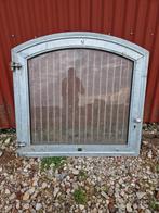 Diversen traliewerk ramen.