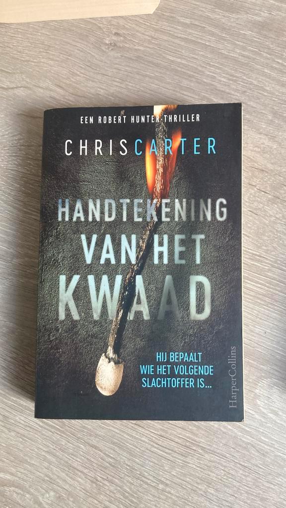 Chris Carter - Handtekening van het kwaad, Boeken, Thrillers, Zo goed als nieuw, Ophalen