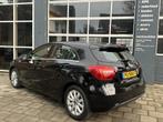 Mercedes-benz A-klasse 160 Ambition Automaat NAP Navi Achter, Auto's, 65 €/maand, Gebruikt, 4 cilinders, Leder en Stof