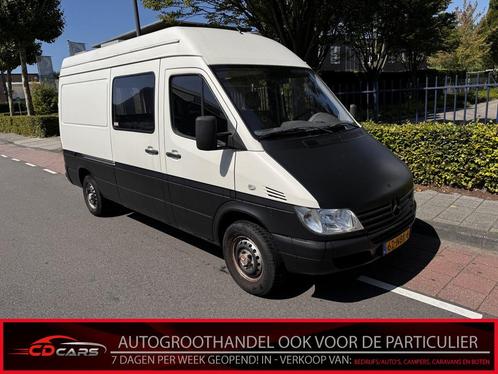 Mercedes-Benz 313 CDI . Koelkast, Fornuis, Zit plek, Trekhaa, Caravans en Kamperen, Campers, Bedrijf, Buscamper of Camperbus, Mercedes-Benz