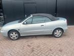 Cabrio Renault Mégane 1.6 16V Cabriolet 2000 Grijs, Auto's, Renault, Voorwielaandrijving, 4 cilinders, Cabriolet, 4 stoelen