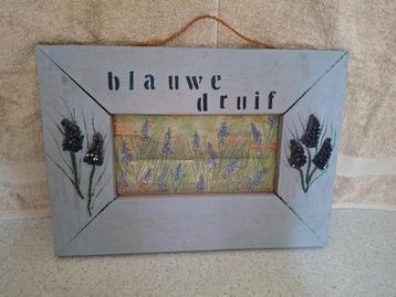 Houten wandbord beschikbaar voor biedingen