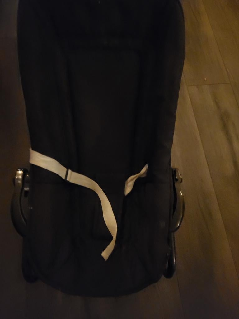 Gebruikte wipstoel, Gebruikt, Wipstoel, Met gordel(s) of riempje(s), Ophalen