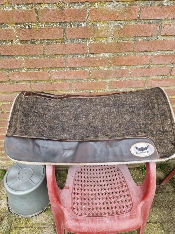 Relentless westernpad ( Yellowstone :-) ), Dieren en Toebehoren, Paarden en Pony's | Dekens en Dekjes, Gebruikt, Dekje, Ophalen