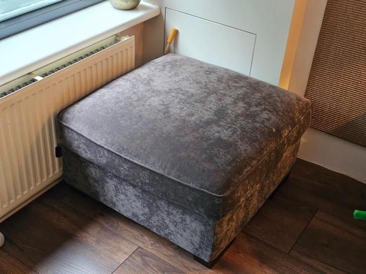 Urban sofa hocker, Huis en Inrichting, Banken | Voetenbanken en Poefen, Zo goed als nieuw, 75 tot 100 cm, 75 tot 100 cm, Vierkant