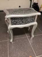 Nachtkastje, Huis en Inrichting, Slaapkamer | Nachtkastjes, Ophalen, Gebruikt, 55 tot 70 cm, 45 tot 65 cm