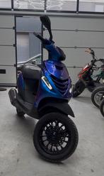 Piaggio zip 172cc A1, Fietsen en Brommers, Ophalen, Tweetakt, Zip, Zo goed als nieuw