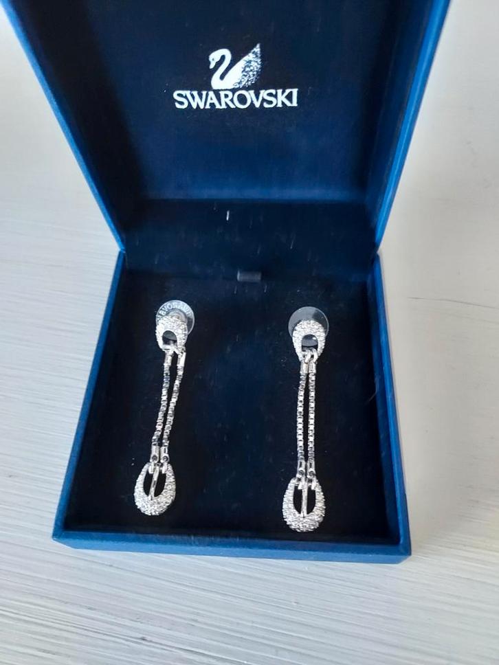 Swarovski Oorbellen met Strass - Nieuwstaat!, Sieraden, Tassen en Uiterlijk, Oorbellen, Zo goed als nieuw, Hangers, Overige materialen