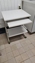 Bureau, Bureau tafeltje, Computer tafeltje KOOPJE 5EURO, Huis en Inrichting, Ophalen, 70 tot 120 cm