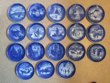 Royal Copenhagen wandborden 1968 - 1989 jaarborden beschikbaar voor biedingen