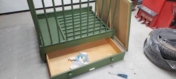 Kinderbox beschikbaar voor biedingen