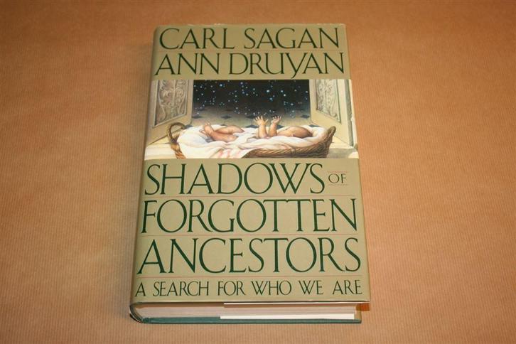 Shadows of forgotten ancestors - Carl Sagan & Ann Druyan, Boeken, Esoterie en Spiritualiteit, Zo goed als nieuw, Achtergrond en Informatie