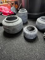 Mooie grijze bloempotten, Ophalen, Rond, Zo goed als nieuw, Aardewerk