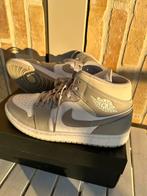 Nike Jordans High top maat 44, Kleding | Heren, Schoenen, Ophalen of Verzenden, Zo goed als nieuw