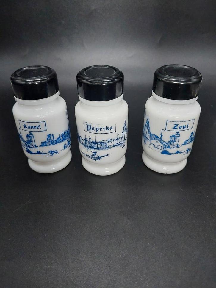 Vintage Kruidenpotjes - Wit Melkglas, jaren '60/'70, Huis en Inrichting, Keuken | Keukenbenodigdheden, Gebruikt, Ophalen of Verzenden