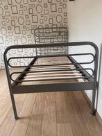 Eenpersoonsbed metalen frame, Ophalen, 90 cm, Eenpersoons, Zo goed als nieuw