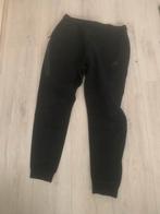 Nike tech fleece broek Maat M, Ophalen of Verzenden, Zo goed als nieuw, Zwart