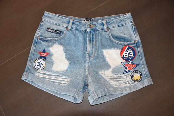 Spijkershort van Superdry, Kleding | Dames, Spijkerbroeken en Jeans, Zo goed als nieuw, W27 (confectie 34) of kleiner, Blauw, Ophalen of Verzenden