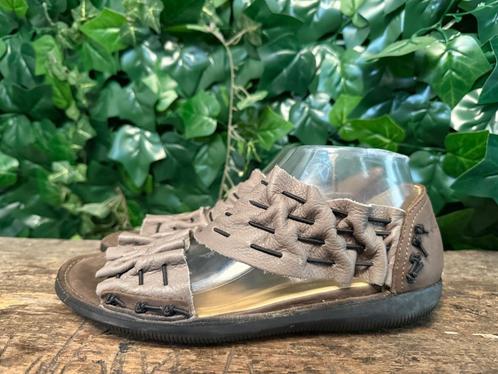 In nieuwstaat gave sandaal van Loints of Holland maat 38, Kleding | Dames, Schoenen, Zo goed als nieuw, Sandalen of Muiltjes, Grijs