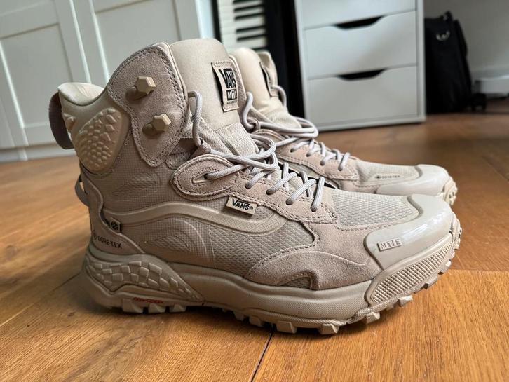 Vans MTE Crestline Goretex trail schoenen, khaki brown, Kleding | Heren, Schoenen, Zo goed als nieuw, Wandelschoenen of Bergschoenen