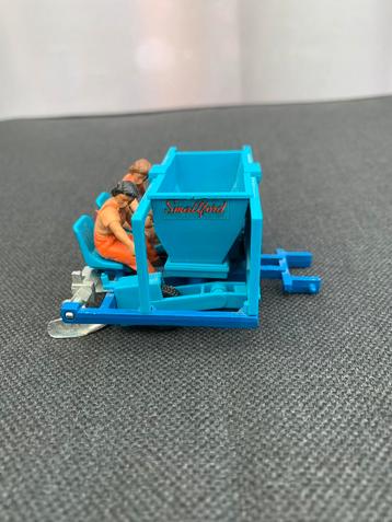 Aardappel Plantmachine, merk Britains, Jr.1985, schaal 1:32 beschikbaar voor biedingen