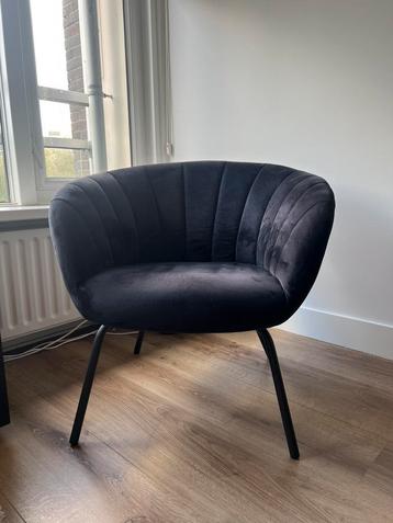 Zwarte velvet fauteuil Kwantum. beschikbaar voor biedingen