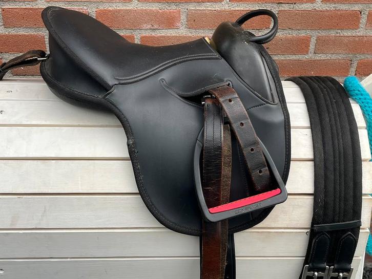 Shetland zadel compleet, Dieren en Toebehoren, Paarden en Pony's | Zadels, Zo goed als nieuw, Recreatie, Ophalen