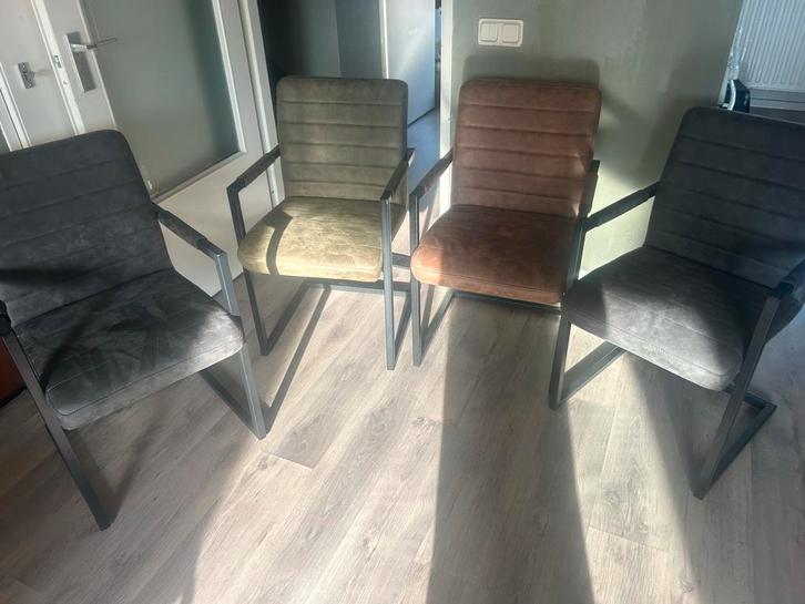 Leen Bakker Eetkamerstoelen - Set van 4, Huis en Inrichting, Stoelen, Gebruikt, Vier, Metaal, Overige kleuren, Ophalen