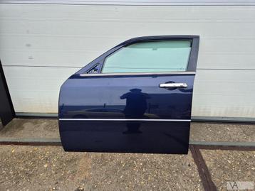 Chrysler 300c 2004 - 2010 deur portier links voor blauw €100 beschikbaar voor biedingen