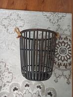 Rieten moderne mand, Huis en Inrichting, Woonaccessoires | Kandelaars en Kaarsen, Ophalen, Zo goed als nieuw, Minder dan 25 cm