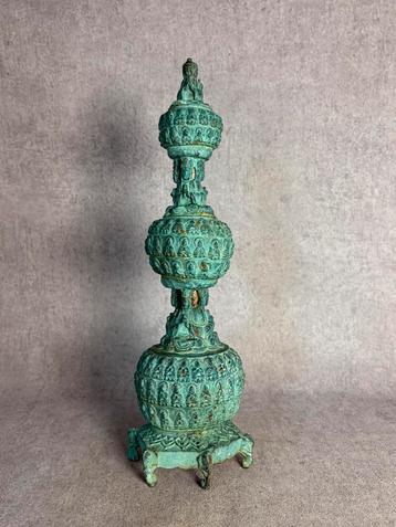 Stoepa Boeddhistisch beeld brons beschikbaar voor biedingen