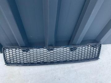 Voorbumper grill Fiat 500 07-14 735425618 Rooster F-20032 beschikbaar voor biedingen