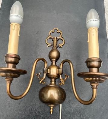 Vintage Wandlamp met 2 Armen beschikbaar voor biedingen