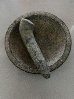 Cobek van volcanic rock, Ophalen of Verzenden, Zo goed als nieuw