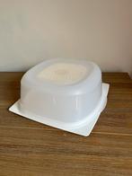 Kaasdoos - Tupperware, Huis en Inrichting, Keuken | Tupperware, Ophalen of Verzenden, Zo goed als nieuw, Wit, Overige typen