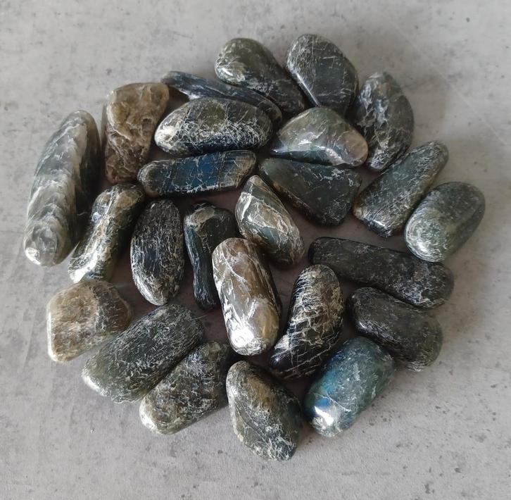Labradoriet (L) 150 gram, Verzamelen, Mineralen en Fossielen, Ophalen of Verzenden