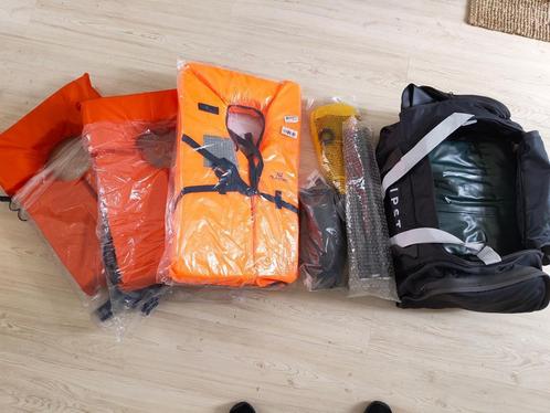 Opblaasboot max 240 kg, incl. peddels, pomp, 3x reddingsvest, Watersport en Boten, Kano's, Nieuw, Overige typen, Twee personen