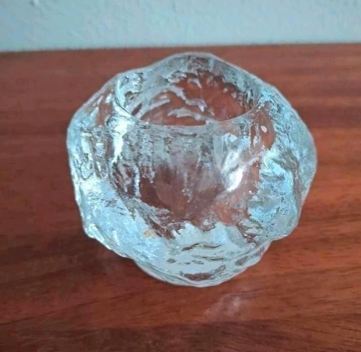 Zweedse waxinelichthouder snowbal Ann Warff Kosta Boda, Antiek en Kunst, Antiek | Glas en Kristal, Ophalen of Verzenden