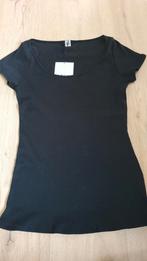 Heel mooi shirtje van Totême maat M, Ophalen of Verzenden, Nieuw, Korte mouw