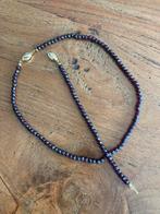 Granaten collier met bijbehorende armband met gouden slotjes, Ophalen of Verzenden, Goud