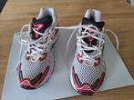 Hardloopschoenen maat 43, Ophalen of Verzenden, Zo goed als nieuw, Wit, Sportschoenen