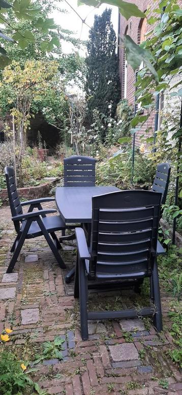 Hartman tuinset met 4 stoelen beschikbaar voor biedingen