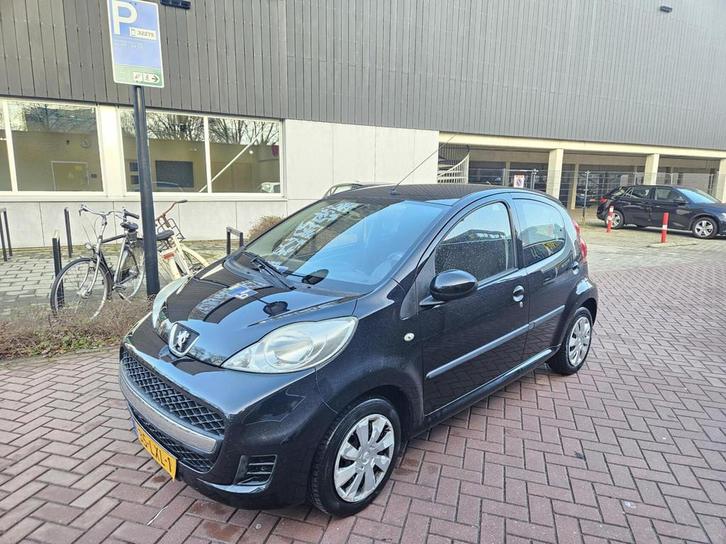 Peugeot 107 1.0-12V Urban Move, Auto's, Peugeot, Bedrijf, Te koop, ABS, Airbags, Airconditioning, Alarm, Centrale vergrendeling