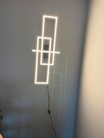 Moderne LED Wandlamp - Niet dimbaar, Ophalen, Zo goed als nieuw, Kunststof, Modern