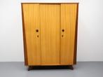 Vintage kledingkast 3 deurs #Rotundumvintage, Huis en Inrichting, Kasten | Kledingkasten, 150 tot 200 cm, Gebruikt, 50 tot 75 cm