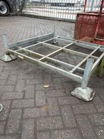 Metalen rek / pallet, Doe-het-zelf en Verbouw, Metalen, Ophalen, Gebruikt, IJzer