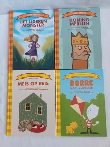 4 boekjes van de BORRE LEESCLUB  beschikbaar voor biedingen