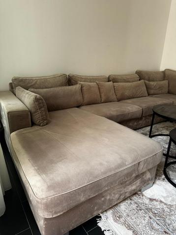 velvet U vorm bankstel beschikbaar voor biedingen