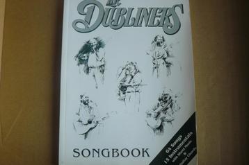 THE DUBLINERS / SONGBOOK / 64 songs + guitar chords beschikbaar voor biedingen