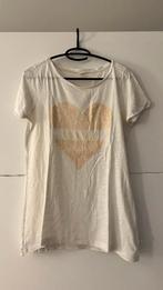 Q/S witte T-shirt met pailletten hart, Kleding | Dames, T-shirts, Wit, Ophalen of Verzenden, Korte mouw, Maat 36 (S)